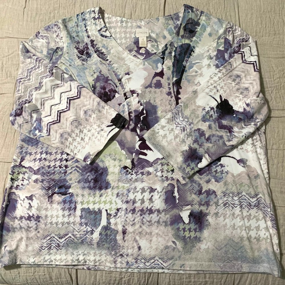 Chicos V-neck 3/4 length sleeve Tee